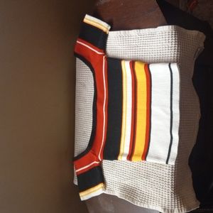 Crop top. Summer top.  Windsor fashion. Bold colors. Small